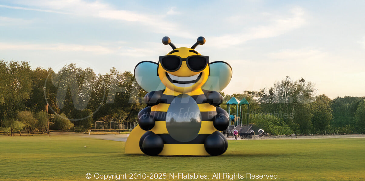 Bee Bouncer™ (22') - The Jump Pad